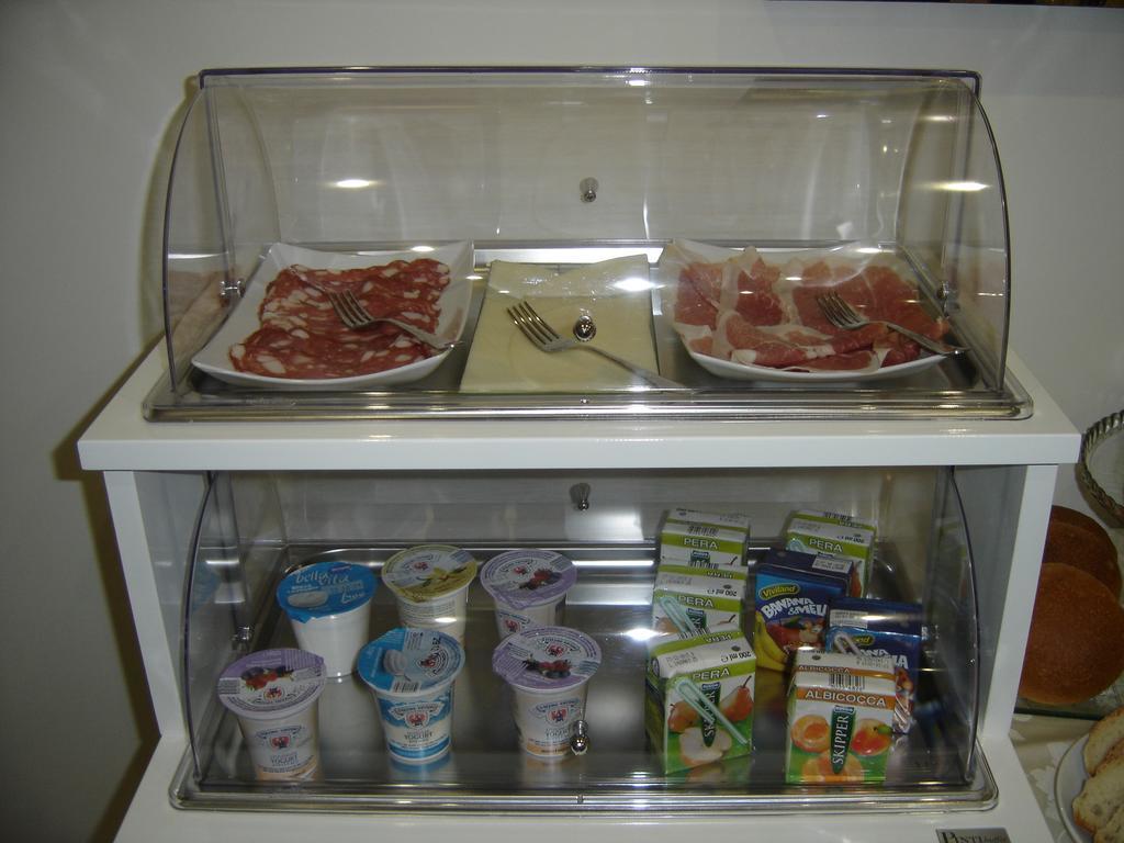 Fontana Vecchia Bed & Breakfast Atina Dış mekan fotoğraf