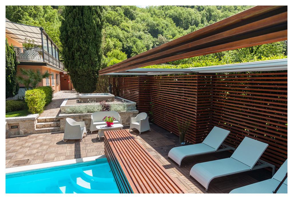 Fontana Vecchia Bed & Breakfast Atina Dış mekan fotoğraf