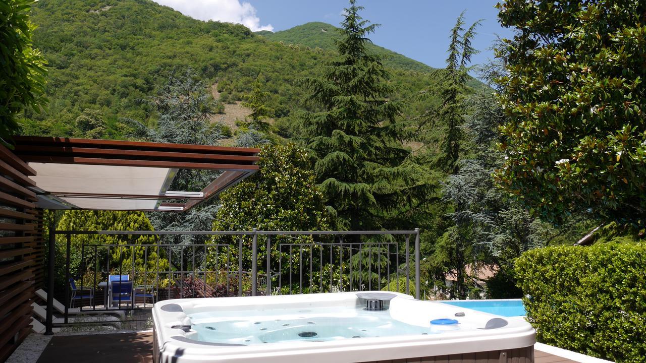 Fontana Vecchia Bed & Breakfast Atina Dış mekan fotoğraf