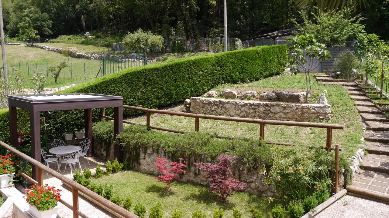 Fontana Vecchia Bed & Breakfast Atina Dış mekan fotoğraf